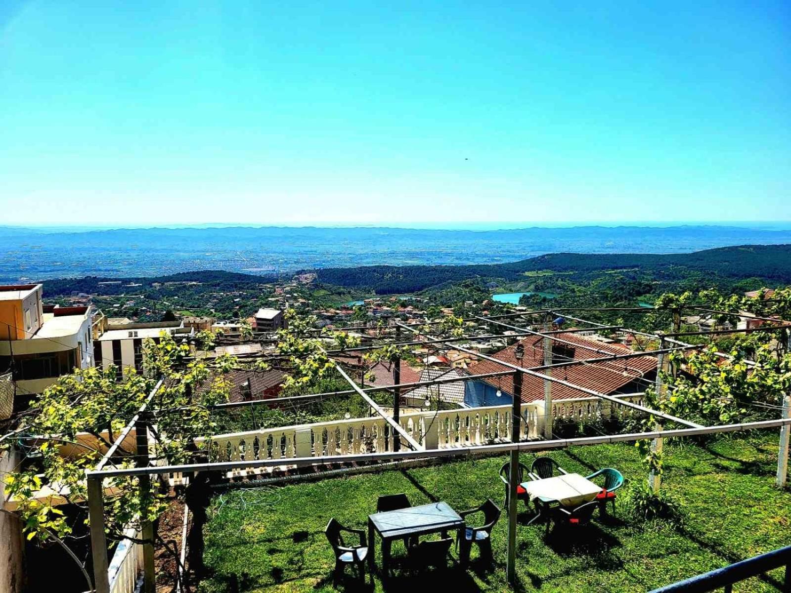 Garden Villa Guni Krujë エクステリア 写真
